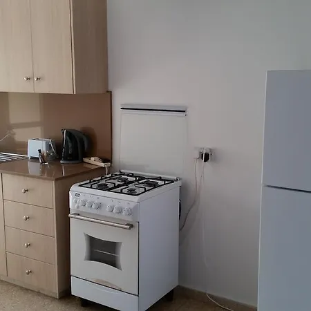 Apartment Pelides *