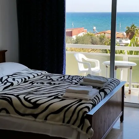 Pelides Apartment