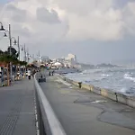 Pelides Daire Larnaca