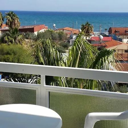 Pelides Apartment Larnaca